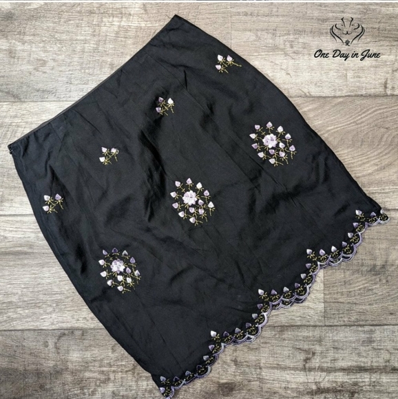 B.Moss Silk Embroidered Mini Skirt - Picture 5 of 5